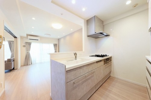 apartment 東京都多摩市落合１丁目9-2 クロダビル1階