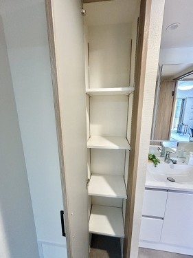 apartment 東京都多摩市落合１丁目9-2 クロダビル1階