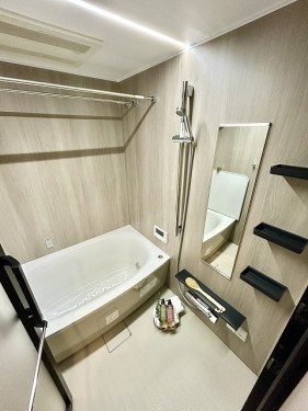 apartment 東京都多摩市落合１丁目9-2 クロダビル1階