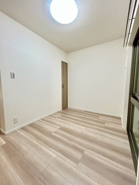 apartment 東京都多摩市落合１丁目9-2 クロダビル1階