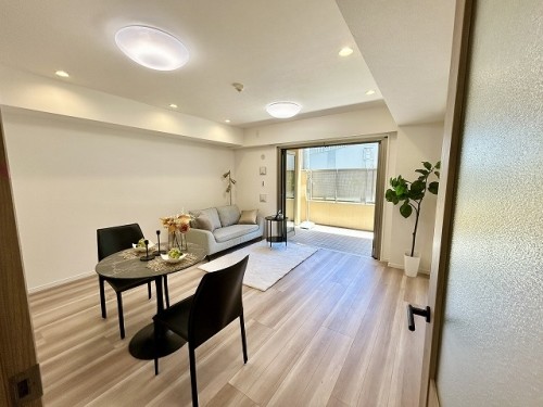 apartment 東京都多摩市落合１丁目9-2 クロダビル1階