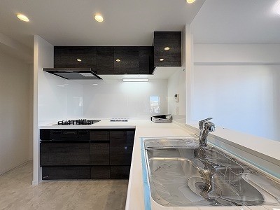 apartment 東京都多摩市落合１丁目9-2 クロダビル1階