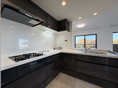 apartment 東京都多摩市落合１丁目9-2 クロダビル1階