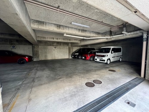 apartment 東京都多摩市落合１丁目9-2 クロダビル1階