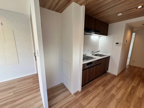 apartment 東京都多摩市落合１丁目9-2 クロダビル1階