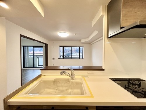 apartment 東京都多摩市落合１丁目9-2 クロダビル1階