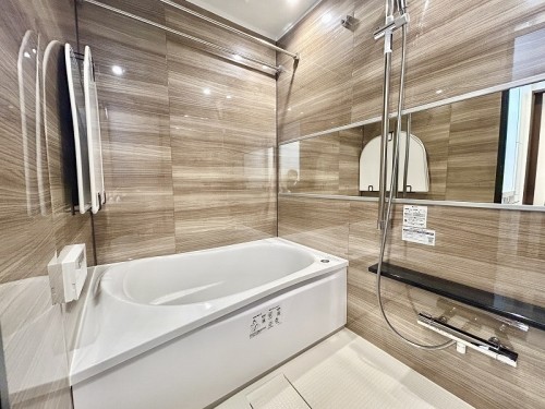 apartment 東京都多摩市落合１丁目9-2 クロダビル1階