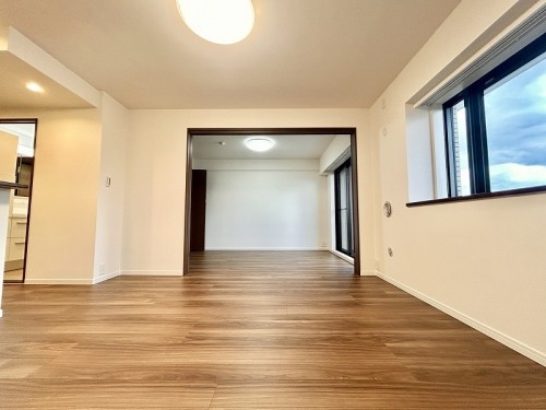 apartment 東京都多摩市落合１丁目9-2 クロダビル1階