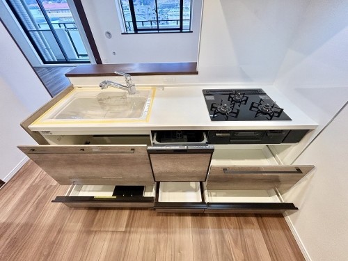 apartment 東京都多摩市落合１丁目9-2 クロダビル1階