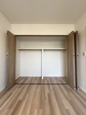 apartment 東京都多摩市落合１丁目9-2 クロダビル1階