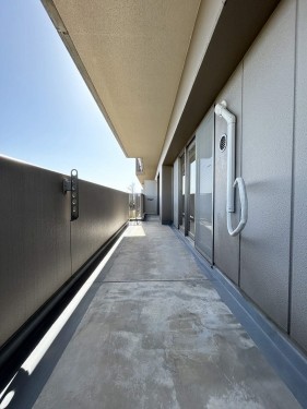 apartment 東京都多摩市落合１丁目9-2 クロダビル1階