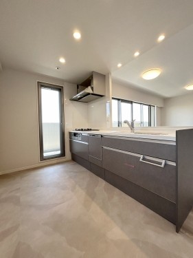 apartment 東京都多摩市落合１丁目9-2 クロダビル1階