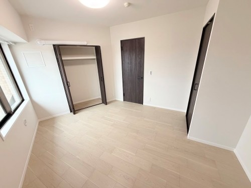 apartment 東京都多摩市落合１丁目9-2 クロダビル1階