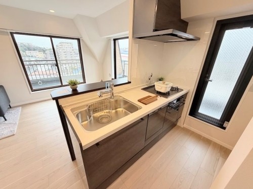 apartment 東京都多摩市落合１丁目9-2 クロダビル1階