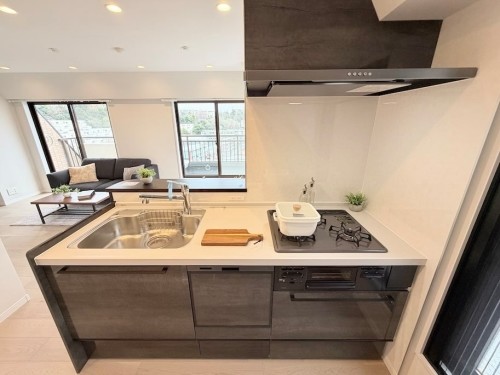 apartment 東京都多摩市落合１丁目9-2 クロダビル1階