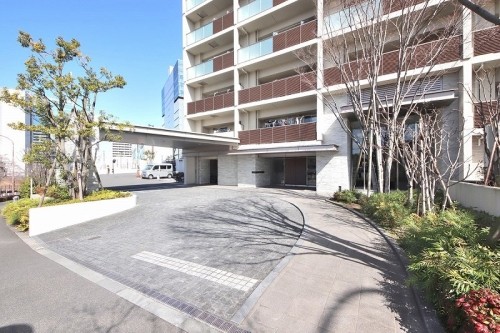 apartment 東京都多摩市落合１丁目9-2 クロダビル1階