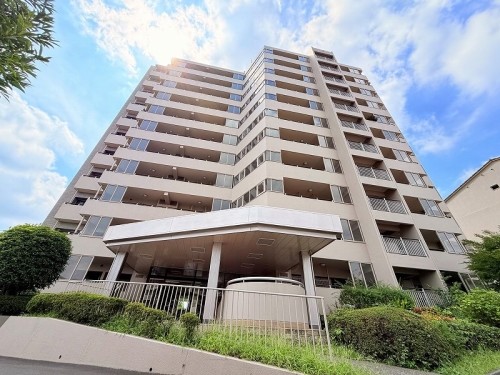 apartment 東京都多摩市落合１丁目9-2 クロダビル1階