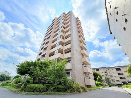 apartment 東京都多摩市落合１丁目9-2 クロダビル1階