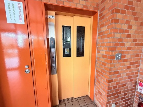 apartment 東京都多摩市落合１丁目9-2 クロダビル1階