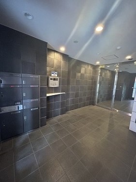 apartment 東京都荒川区南千住７丁目1-1 アクレスティ南千住1F