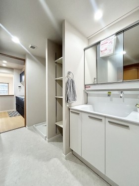apartment 東京都荒川区南千住７丁目1-1 アクレスティ南千住1F