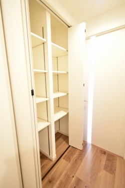 apartment 東京都江東区東陽３丁目27-17 長谷川ビル