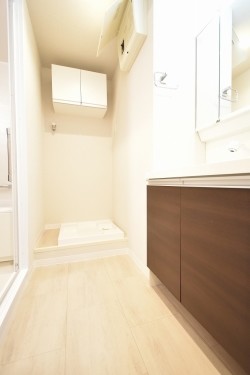 apartment 東京都江東区東陽３丁目27-17 長谷川ビル