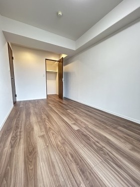 apartment 千葉県浦安市美浜１丁目7-101 エルシティ新浦安7番館