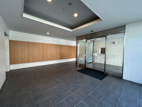 apartment 千葉県浦安市美浜１丁目7-101 エルシティ新浦安7番館