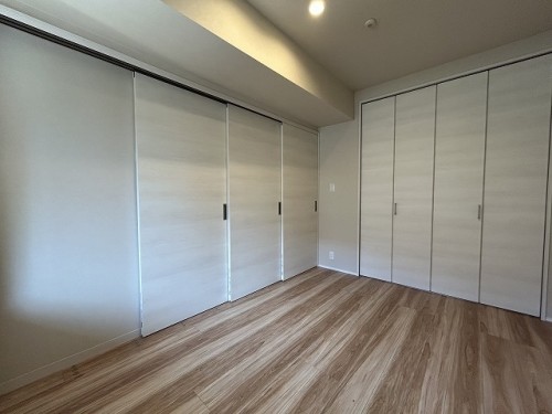 apartment 千葉県浦安市美浜１丁目7-101 エルシティ新浦安7番館