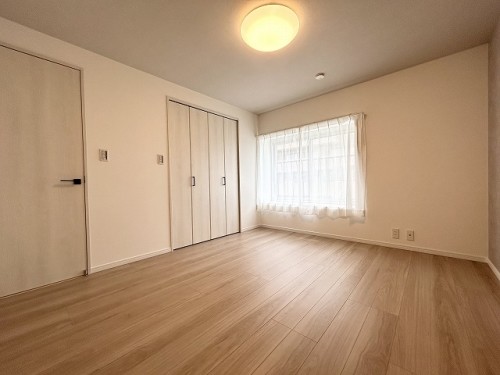 apartment 千葉県浦安市美浜１丁目7-101 エルシティ新浦安7番館