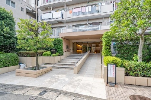 apartment 千葉県浦安市美浜１丁目7-101 エルシティ新浦安7番館