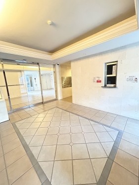 apartment 千葉県浦安市美浜１丁目7-101 エルシティ新浦安7番館