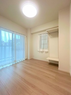 apartment 千葉県浦安市美浜１丁目7-101 エルシティ新浦安7番館