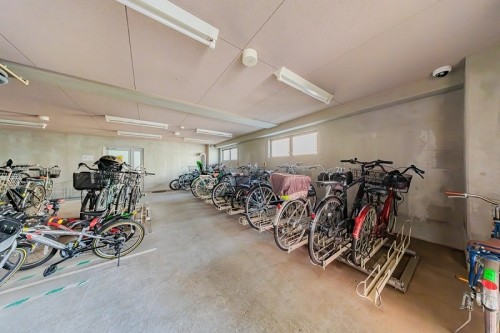 apartment 千葉県浦安市美浜１丁目7-101 エルシティ新浦安7番館