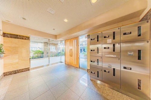 apartment 千葉県浦安市美浜１丁目7-101 エルシティ新浦安7番館