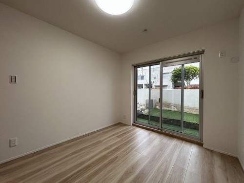 apartment 千葉県浦安市美浜１丁目7-101 エルシティ新浦安7番館