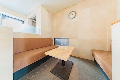 apartment 千葉県浦安市美浜１丁目7-101 エルシティ新浦安7番館