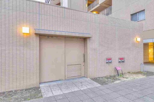 apartment 千葉県船橋市本町７丁目12-23 藤井ビル2F