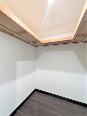 apartment 千葉県船橋市本町７丁目12-23 藤井ビル2F