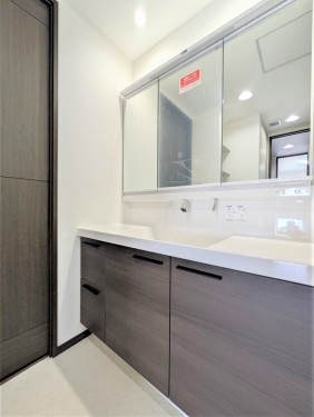 apartment 千葉県船橋市本町７丁目12-23 藤井ビル2F