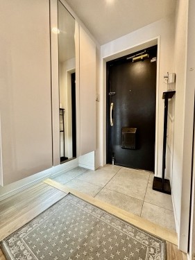 apartment 千葉県船橋市本町７丁目12-23 藤井ビル2F