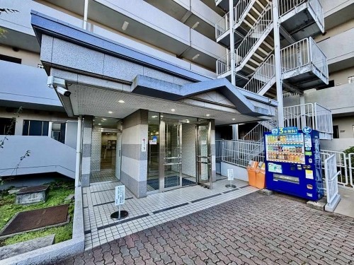 apartment 千葉県船橋市本町７丁目12-23 藤井ビル2F