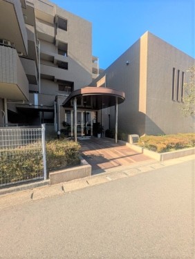 apartment 千葉県船橋市本町７丁目12-23 藤井ビル2F