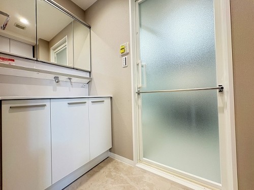 apartment 千葉県船橋市本町７丁目12-23 藤井ビル2F