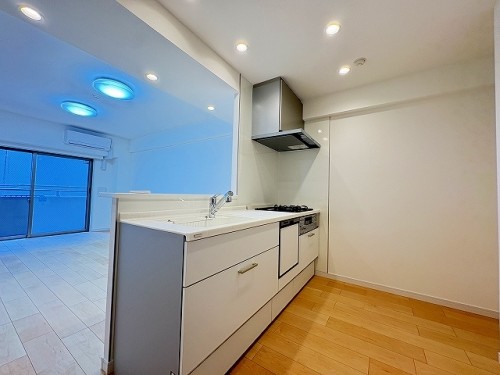 apartment 千葉県船橋市本町７丁目12-23 藤井ビル2F