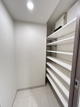 apartment 千葉県船橋市本町７丁目12-23 藤井ビル2F