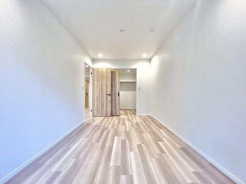 apartment 千葉県千葉市中央区富士見２丁目5-12 GRAND　CENTRAL　CHIBA1階