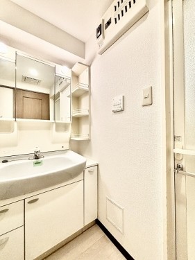 apartment 千葉県柏市柏３丁目6-29 サンライズ吉野4階