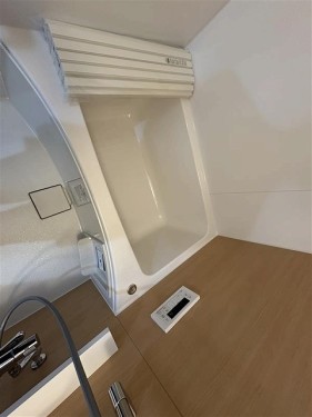 apartment 大阪府大阪市中央区道修町１丁目5-18 朝日生命道修町ビル1F